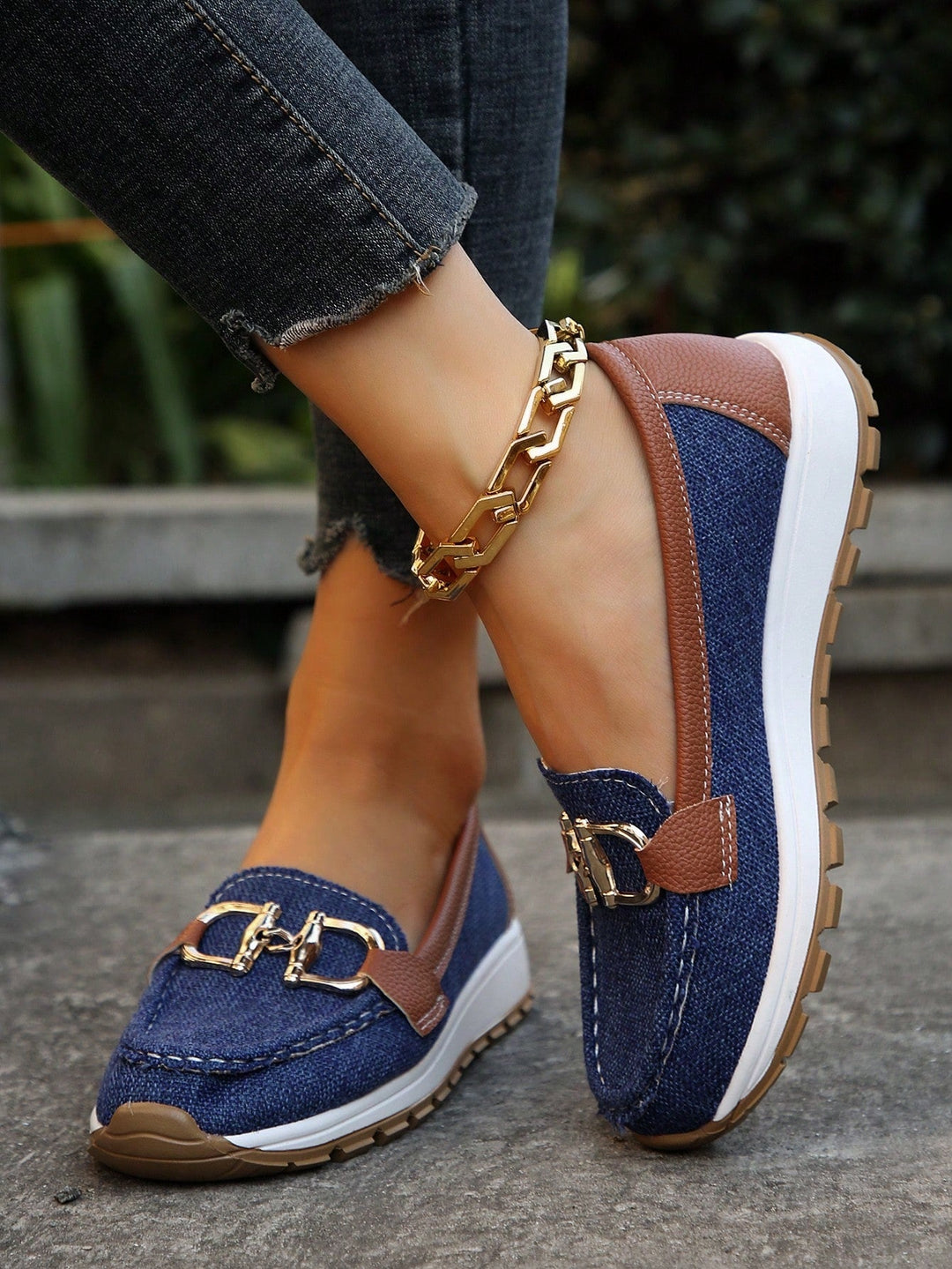 Yasim | Flat Buckle Loafers