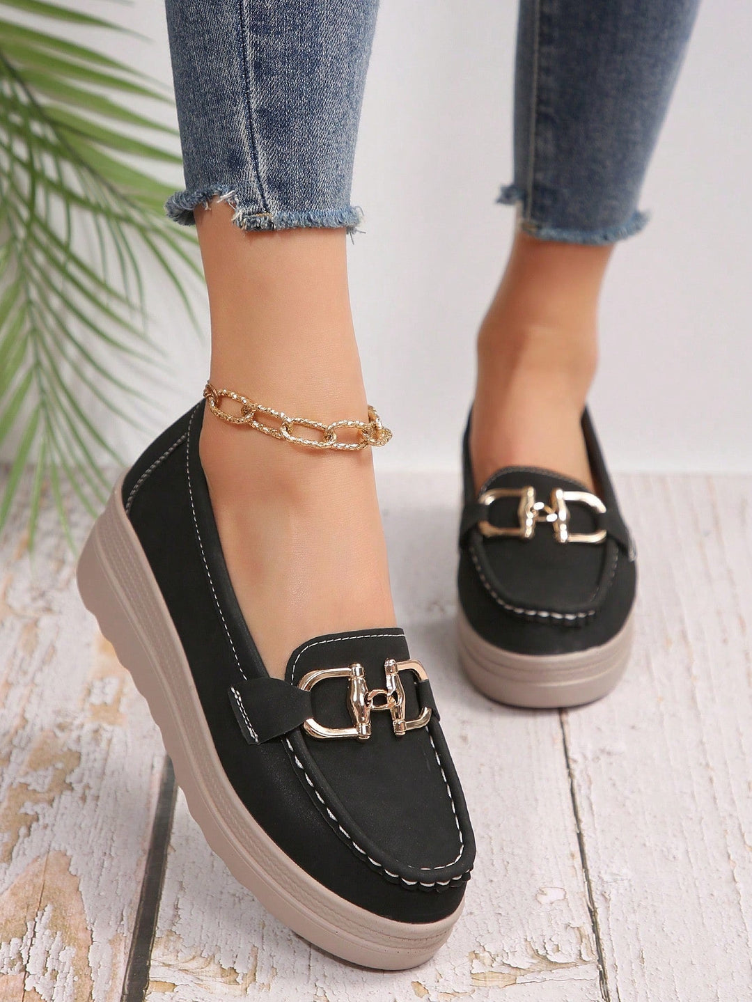 Yasim | Flat Buckle Loafers