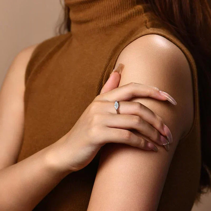 Avanirelle | Diamond Ring 18k Gold
